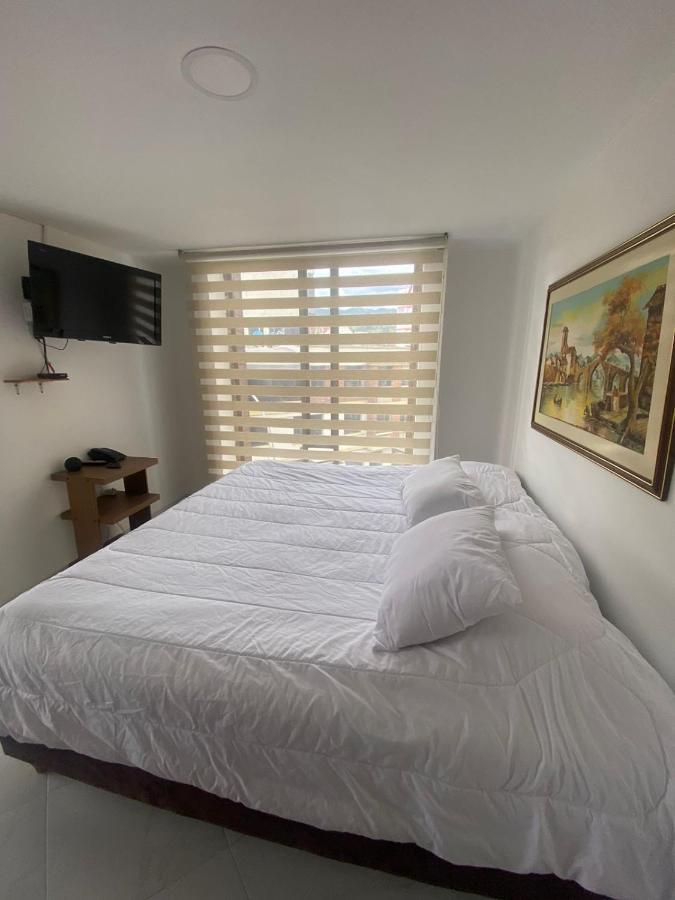Hotel Zuhe 3*